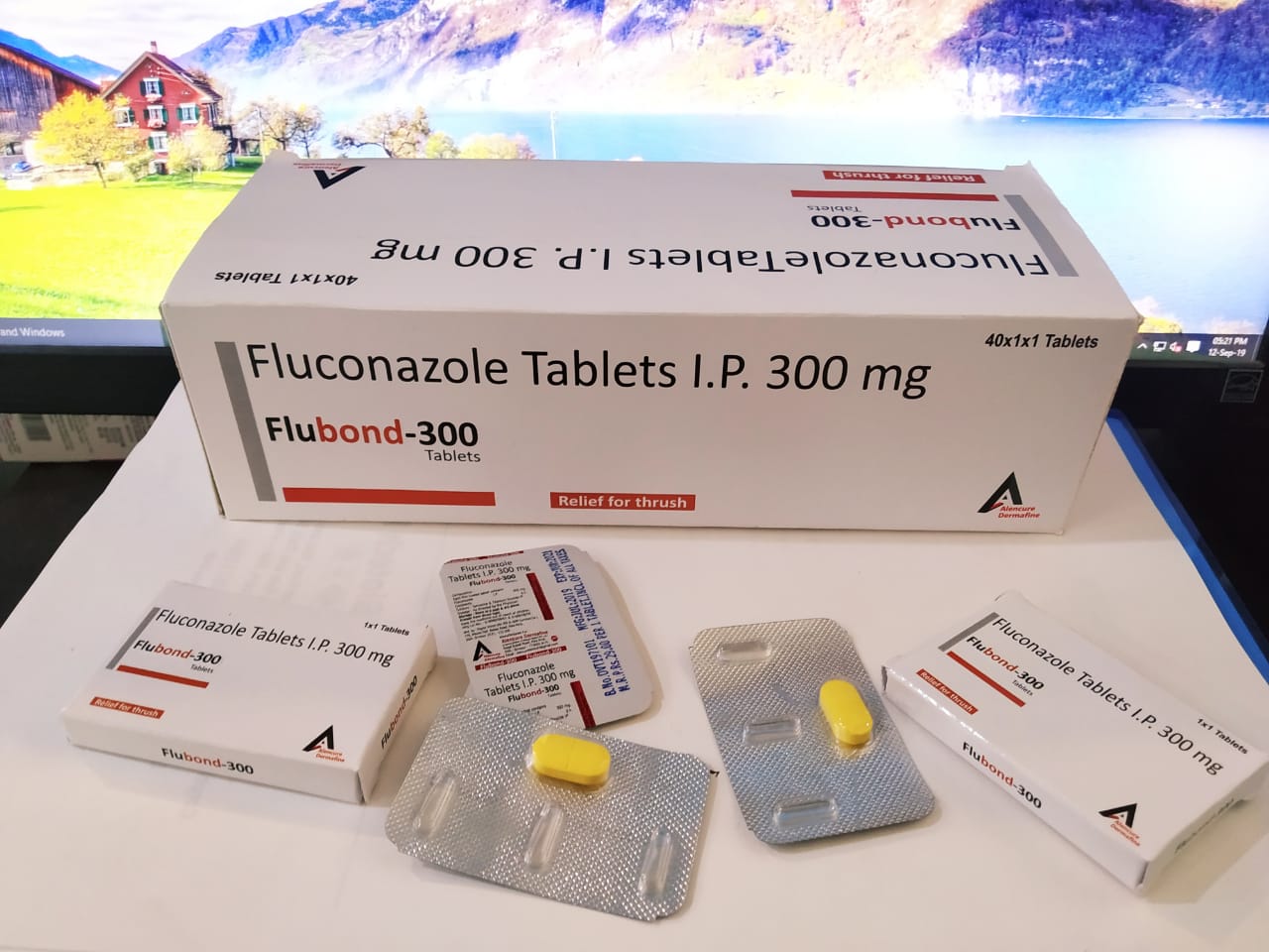 Product Name: FLUBOND 300, Compositions of FLUBOND 300 are Fluconazole Tablets IP 300mg - Alencure Biotech Pvt Ltd