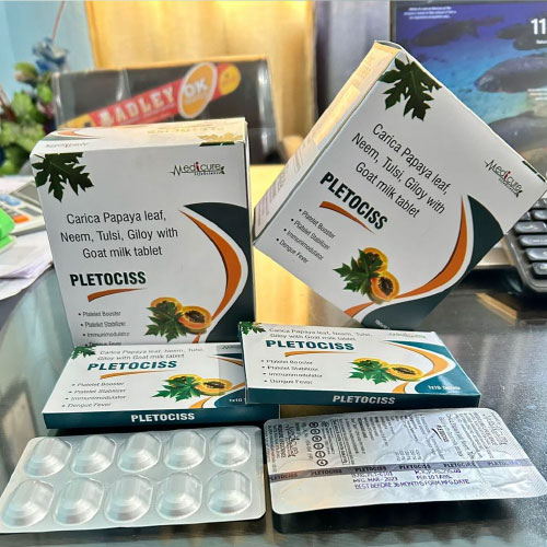 Product Name: PLETOCISS, Compositions of PLETOCISS are Carica Papaya leaf neem tulsi giloy with goat milk tablet - Medicure LifeSciences